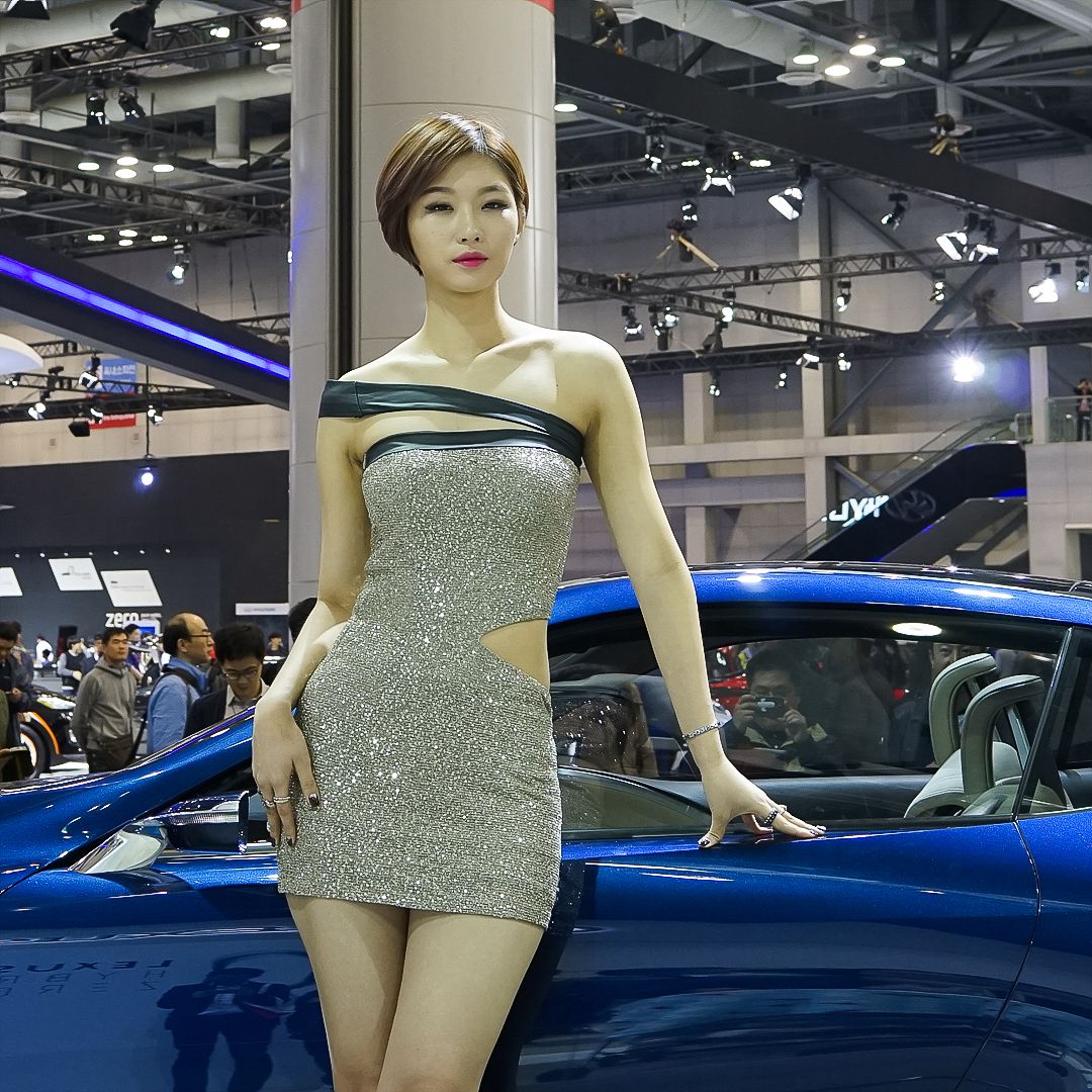 韓國美女崔柳娜《車展圖片》套圖